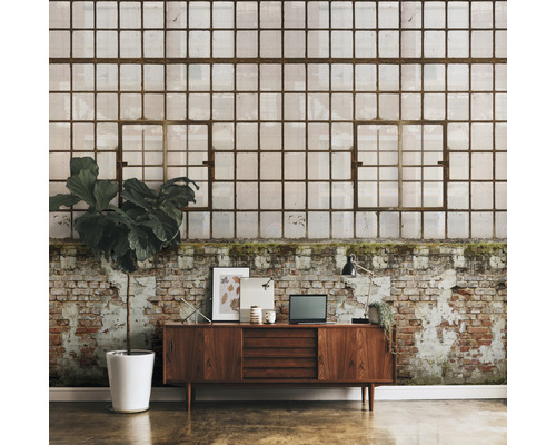 Fototapeta s motivem průmyslového okna nad komodou v pokoji