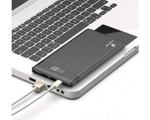 Powerbanka Viking na notebooku s kabely
