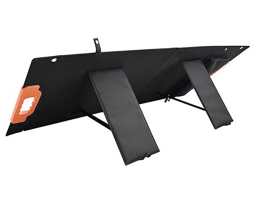 Přenosný solární panel s podpěrami pro venkovní použití