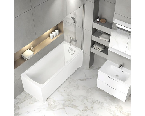 Koupelna s vanou, sprchovou zástěnou a umyvadlem