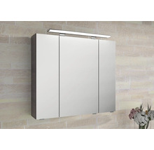 Zrcadlová skříňka s osvětlením pro design koupelny