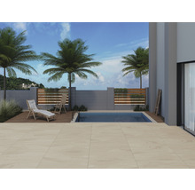 Exteriér s bazénem, lehátkem a dlažbou