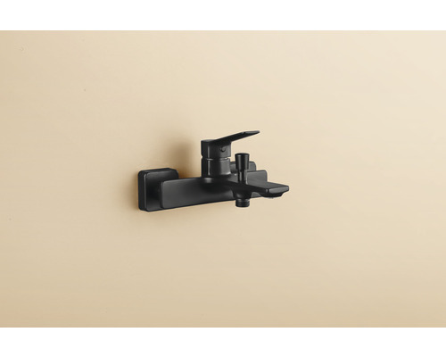 Vanová baterie pro montáž na stěnu