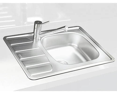 Nerezový dřez s odkapávací plochou a vodovodní baterií