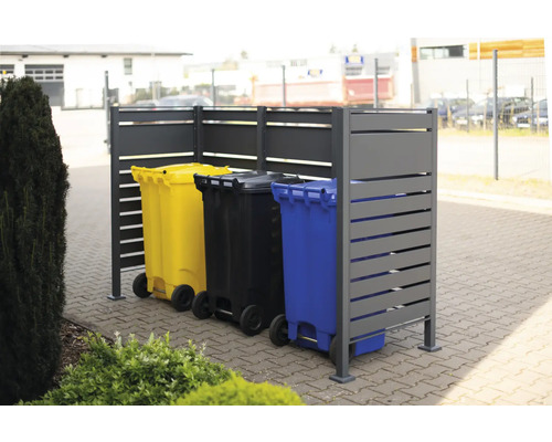 Kryt na popelnice se třemi popelnicemi