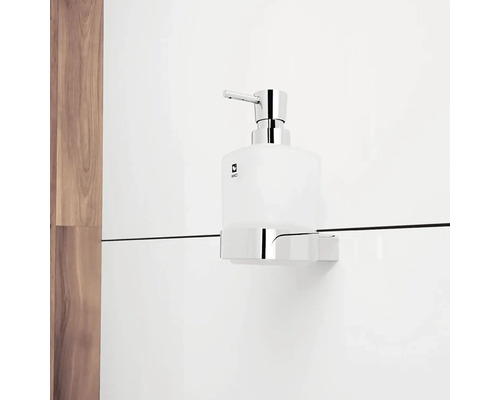 Nástěnný dávkovač mýdla s nádobou
