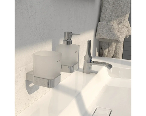 Koupelnové umyvadlo s dávkovačem mýdla, kelímkem na zubní kartáčky a baterií