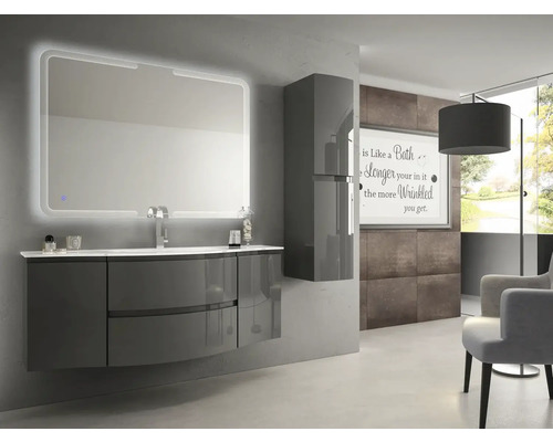 Moderní koupelna s umyvadlovou skříňkou, zrcadlovou skříňkou a vysokou skříňkou