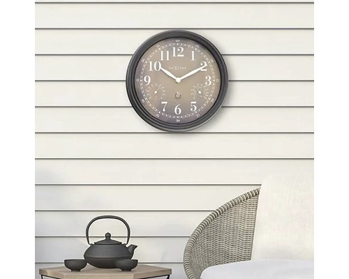 Analogové nástěnné hodiny s teploměrem a vlhkoměrem pro venkovní použití