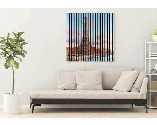 Dekorativní nástěnná malba s motivem Eiffelovy věže, vhodná pro interiérové dekorace