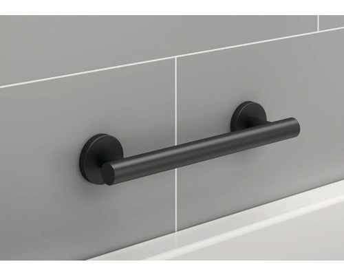 Černé madlo pro montáž na stěnu v koupelně.