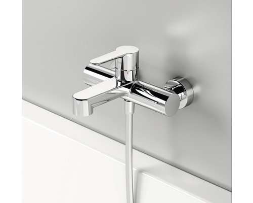 Vanová baterie s sprchovou hadicí