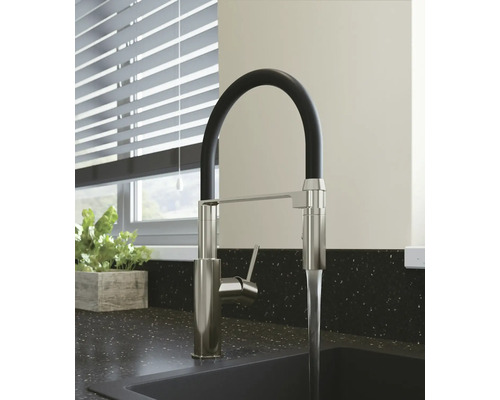 Kuchyňská baterie s vysokým výtokem a proudem vody