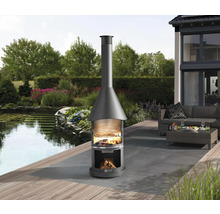 Exteriér s krbem, grilem a posezením