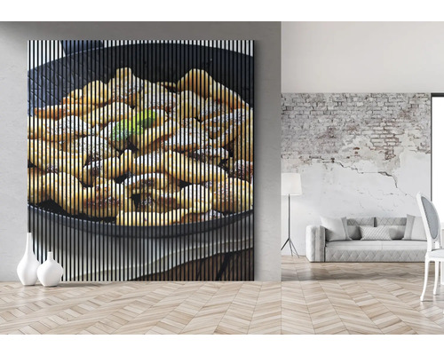 Dekorativní nástěnný obraz s motivem jídla v moderním obývacím pokoji