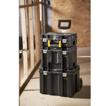 Stohovatelný kufřík na nářadí s rukojetí a kolečky