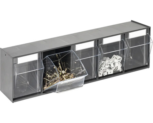 Regál na šrouby se šrouby a svorkami