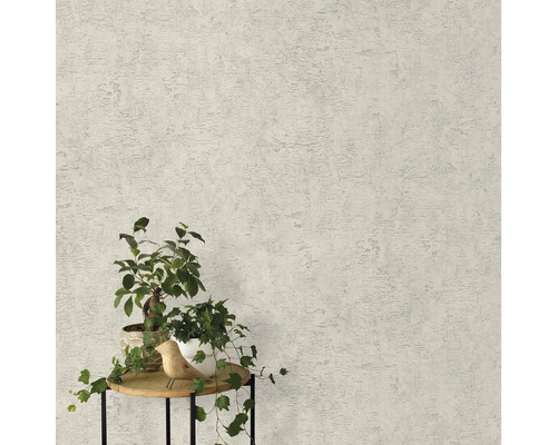 Světlé strukturované tapety s rostlinami na stole