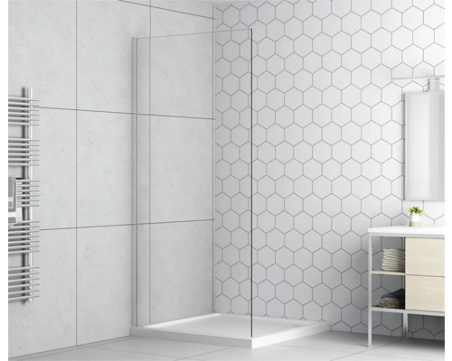 Koupelna se sprchovým koutem, umyvadlovou skříňkou a topným žebříkem