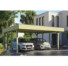 Dvojitý dřevěný carport se dvěma auty před ním