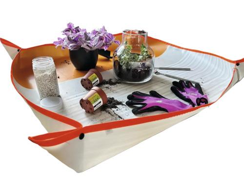 Podložka na sázení s rostlinami, zeminou, květináči a zahradním nářadím pro zahradničení