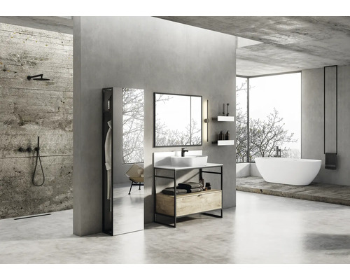 Koupelna s umyvadlem, zrcadlem, vanou a sprchou v moderním designu