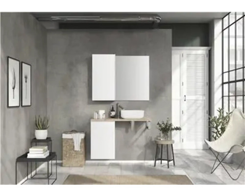 Moderní koupelna s umyvadlovou skříňkou, zrcadlem, odkládací plochou a dekorativními prvky.