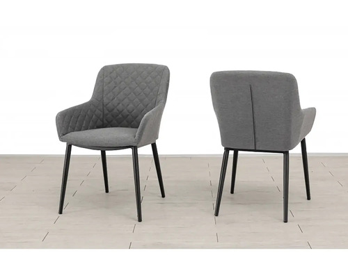 Dvě šedé čalouněné židle s područkami a černými nohami.
