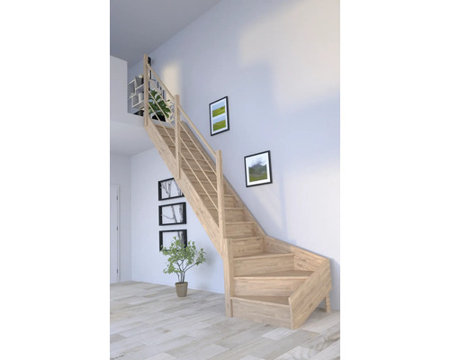 Dřevěné schodiště se zábradlím v světlé místnosti