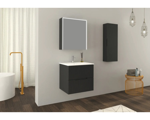 Moderní koupelnový set s umyvadlem, zrcadlovou skříňkou a vysokou skříňkou