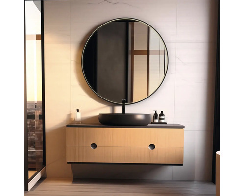 Koupelna s umyvadlovou skříňkou, kulatým zrcadlem a umyvadlem