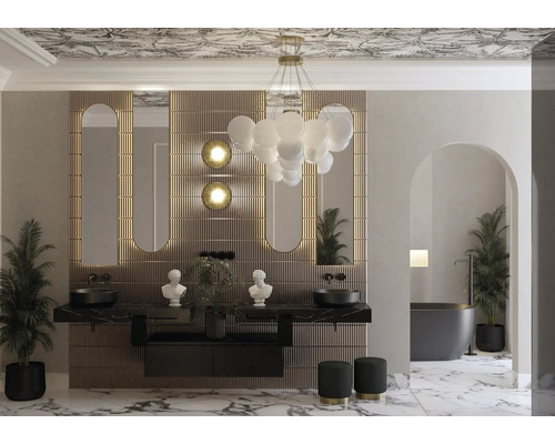 Koupelna s umyvadlem, zrcadly, osvětlením a vanou pro stylový design koupelny