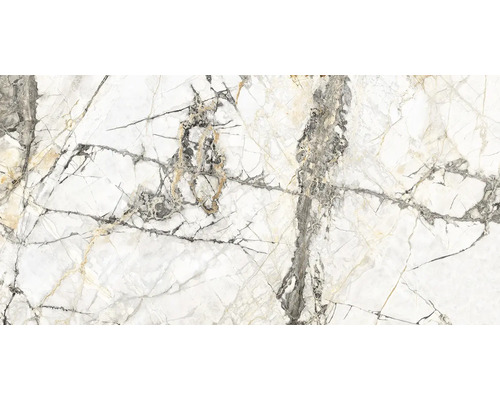 Vzor dlaždic s mramorovým vzhledem a jemnými šedými žilkami