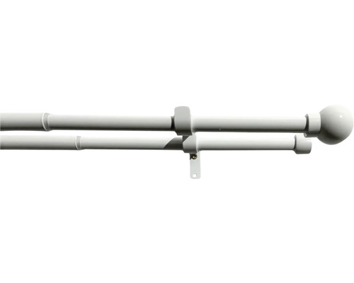 Dvojitá záclonová tyč pro upevnění záclon