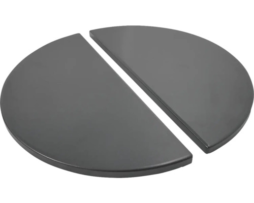 Dvě šedé, půlkruhové desky stolu