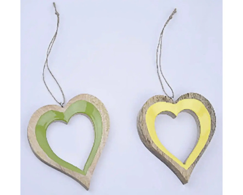 Dvě dekorativní dřevěná srdce k zavěšení