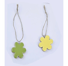 Dvě květinové dekorace se zavěšením na šňůrku