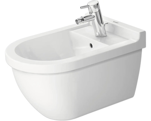 Závěsný bidet ze sanitární keramiky s armaturou