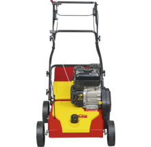 Provzdušňovač trávníku s motorem a koly