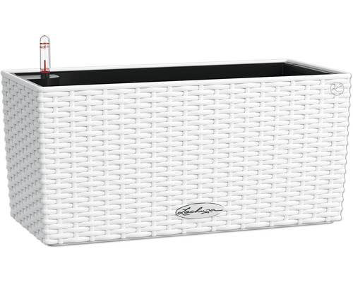 Obdélníkový květináč z plastu se zavlažovacím systémem a logem Lechuza.