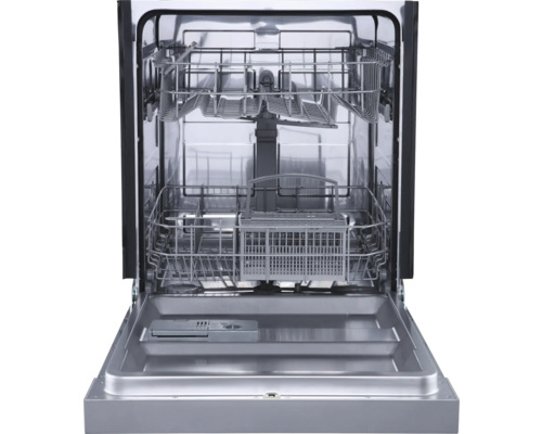 Otevřená myčka nádobí s koši