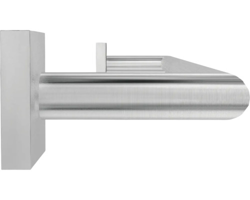Kovová šatní tyč s držákem na oblečení