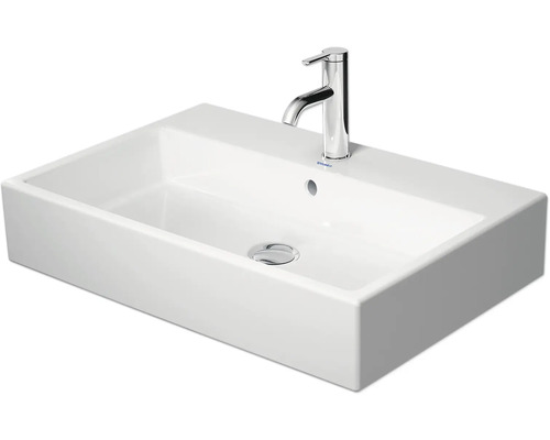 Obdélníkové keramické umyvadlo s vodovodní baterií
