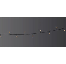 Světelný řetěz s několika teple svítícími LED