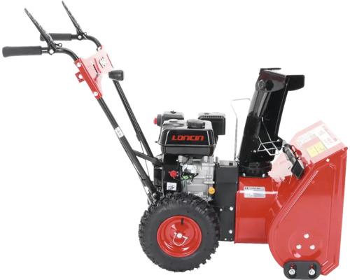 Sněhová fréza s pneumatikami a motorem