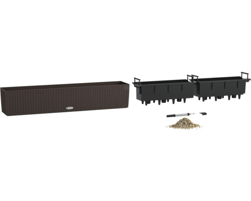 Hnědý truhlík s zavlažovacím systémem a příslušenstvím