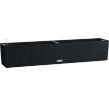 Květináč s zavlažovacím systémem