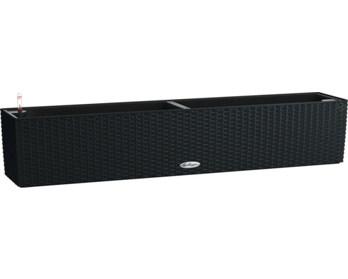 Květináč s zavlažovacím systémem