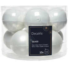 Balení deseti bílých skleněných vánočních koulí, každá o velikosti šest centimetrů