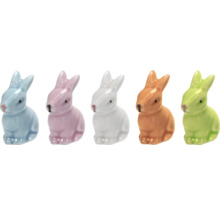 Keramické figurky velikonočního zajíčka v různých barvách